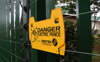 Cerca eléctrica monitoreada brinda seguridad en el hogar